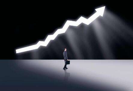 外贸业务员修炼的四个坚持，终身受益！