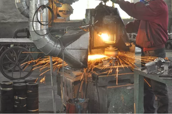 一家做了30多年的台钳老厂，如何走出五金行业信息化管理的第一步？