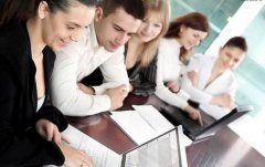 做外贸用什么软件有哪些？走出误区，什么外贸管理软件都好